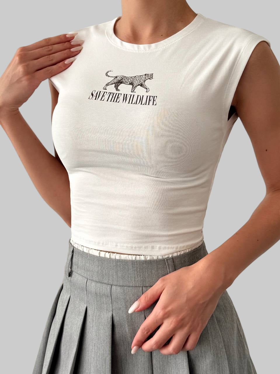 טופ קרופ מודפס "SAVE THE WILDLIFE"